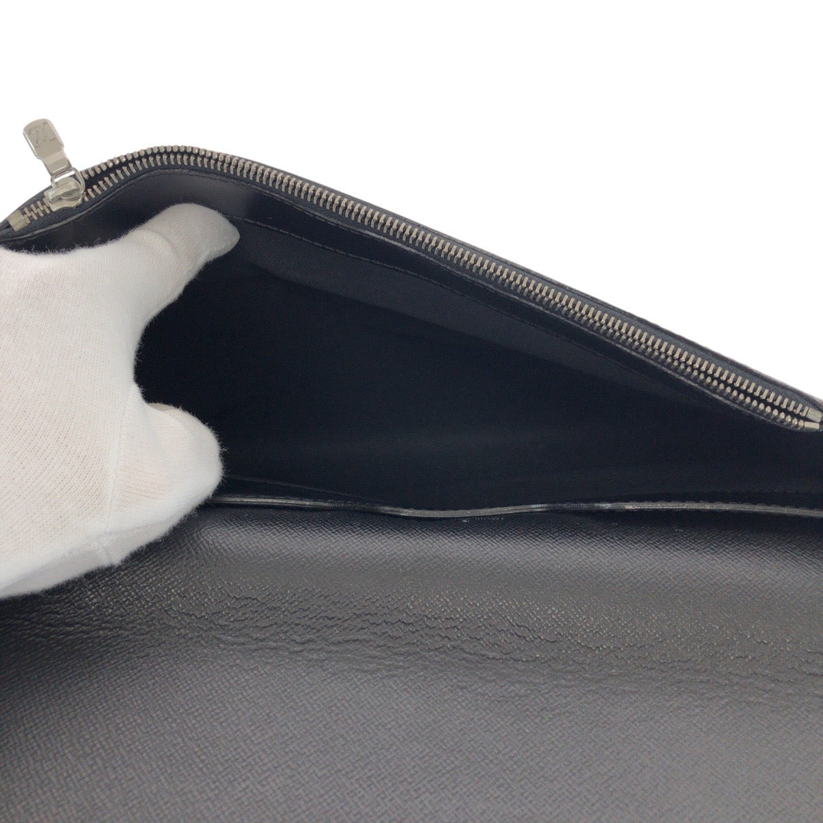 LOUIS VUITTON Business bag M31062 leather Ardoise Black SilverMetal Business bag briefcase Taiga Minuto mens Used