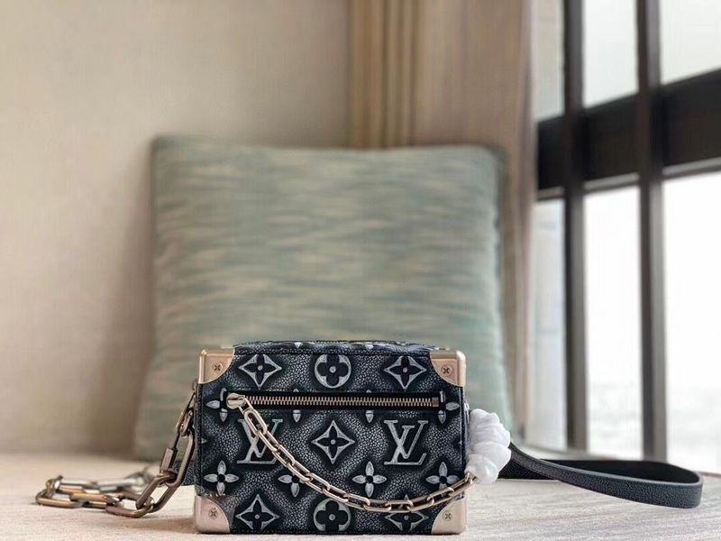 Alice  Bags- Louis Vuittons  - 15923
