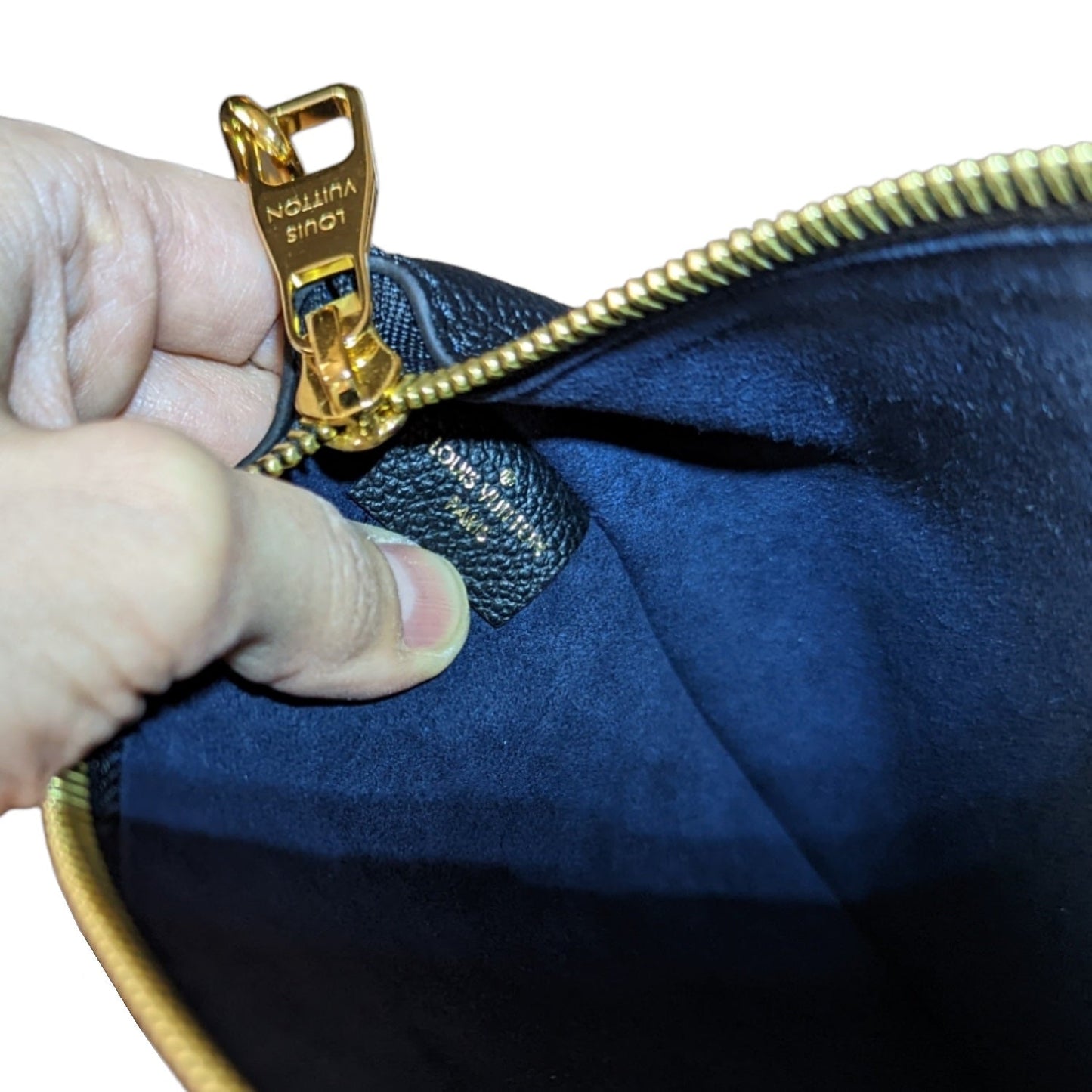 Louis Vuitton Empreinte Monogram Giant Neverfull Pochette