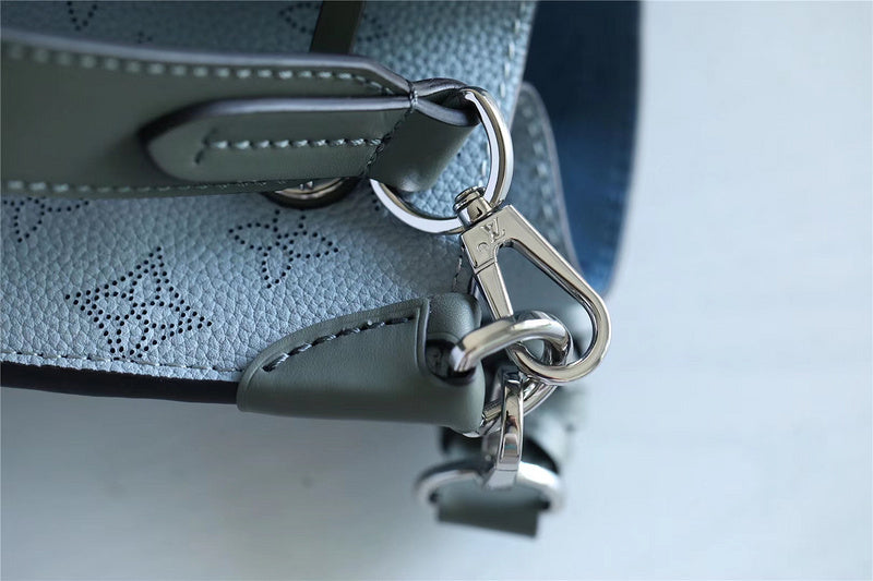 Alice bags - Louis Vuittons  - 7907