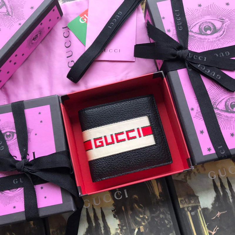 Gucci   Luxury Bags  951