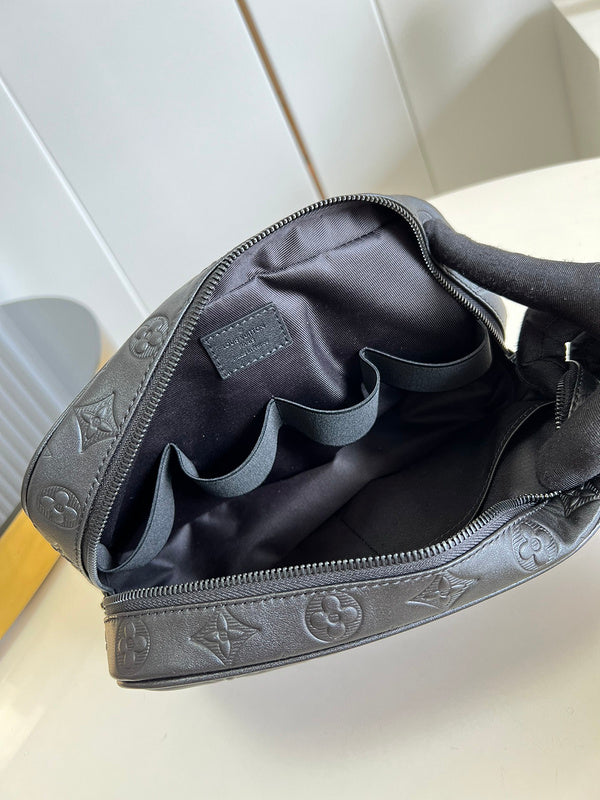 Alice Bags- Louis Vuittons  - 16228