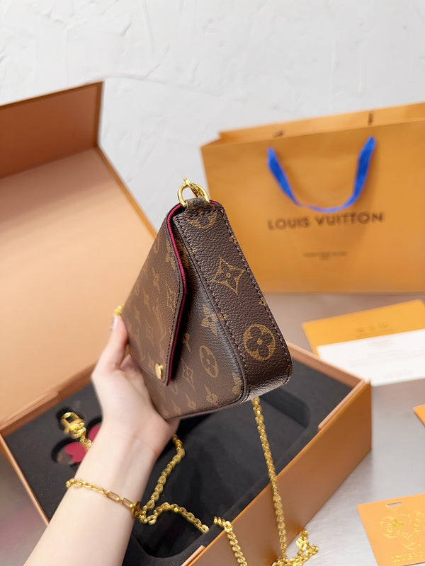 Alice bags - Louis Vuittons  - 15022