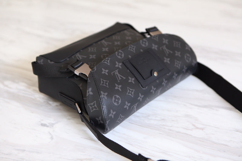 Alice Bags- Louis Vuittons  - 16518