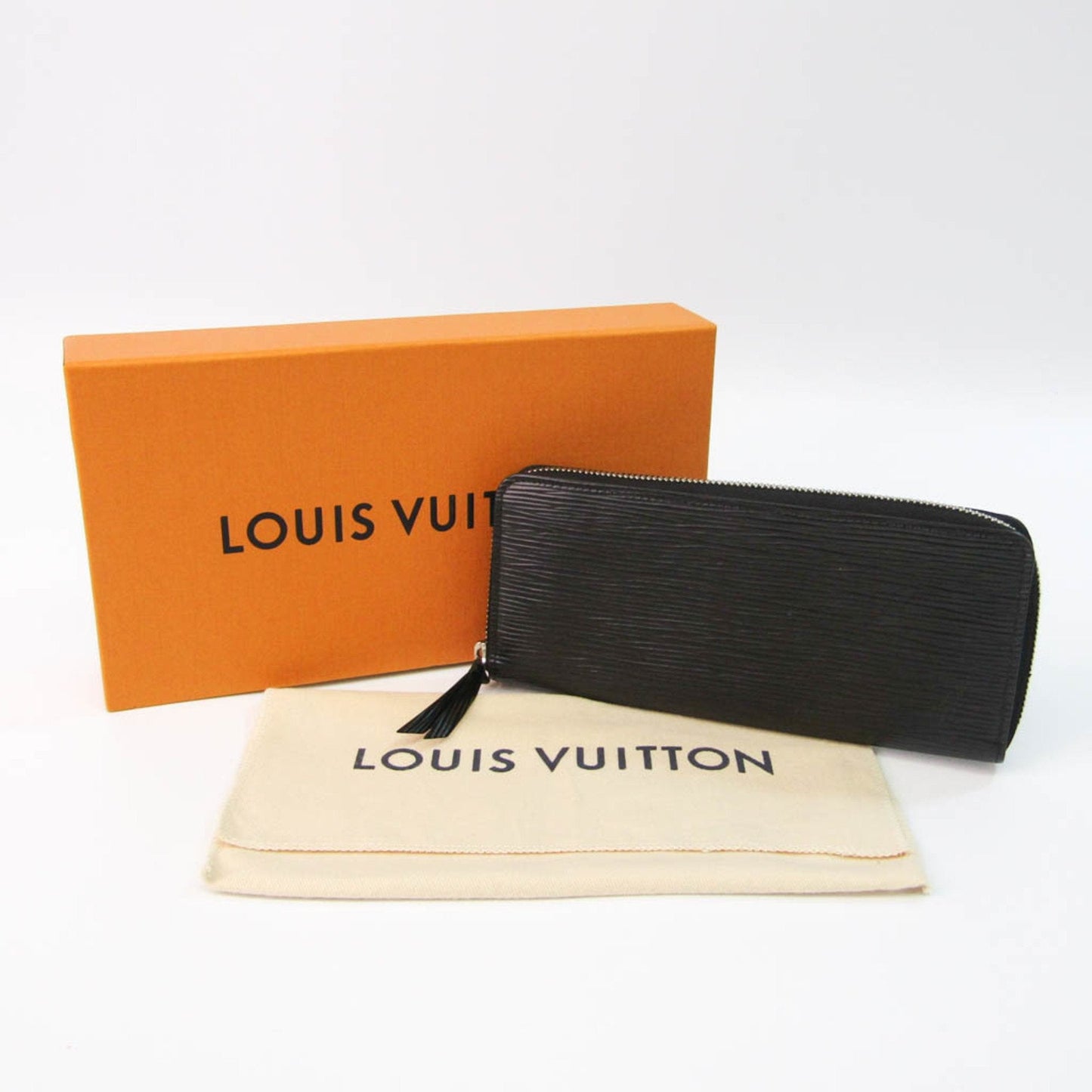 Louis Vuitton Black Leather Portefeuille Clemence wallet accessories