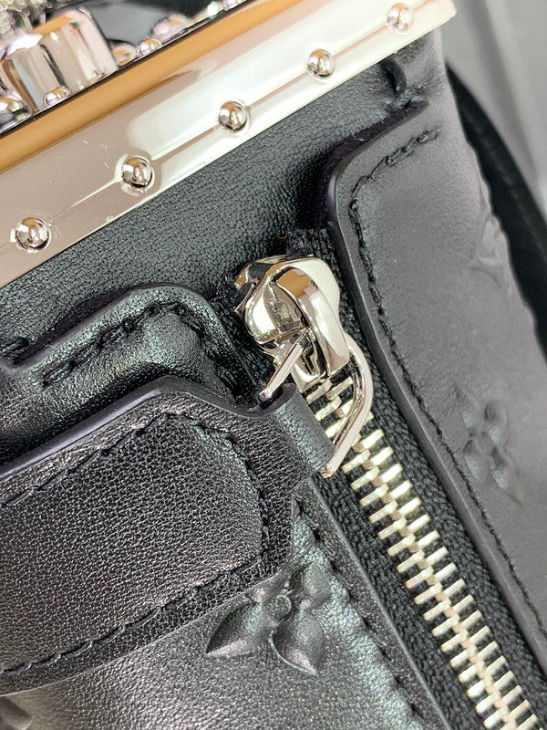 Alice bags - Louis Vuittons  - 15221