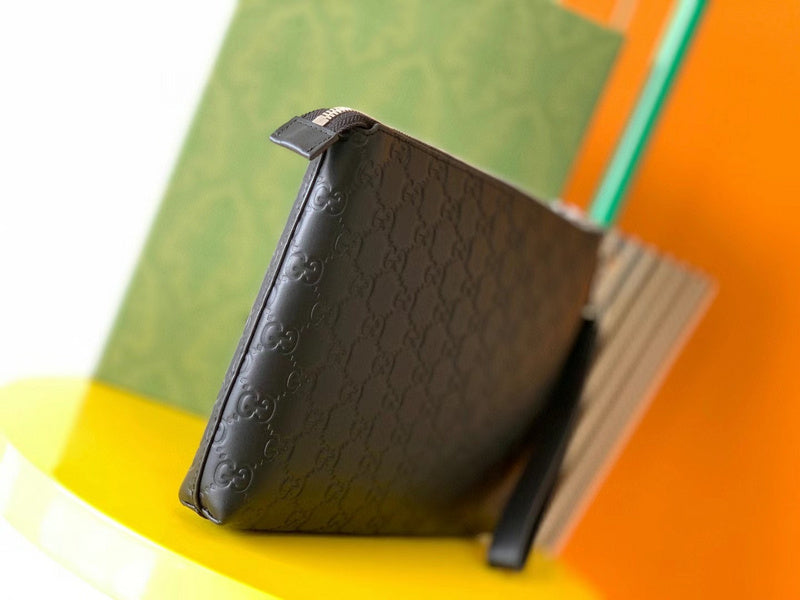 Gucci   Luxury Bags  1152