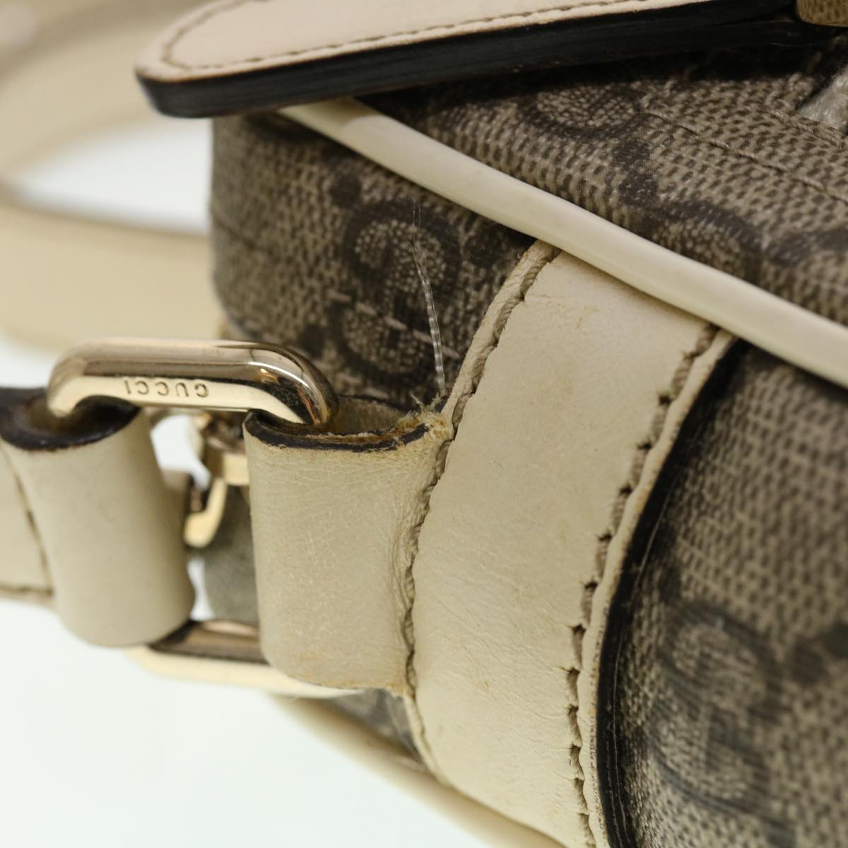 GUCCI GG Canvas Shoulder Bag PVC Leather Beige 201447  43748