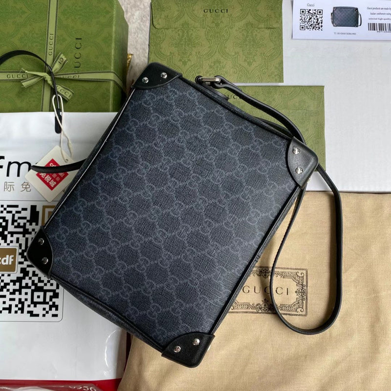 Gucci   Luxury Bags  992