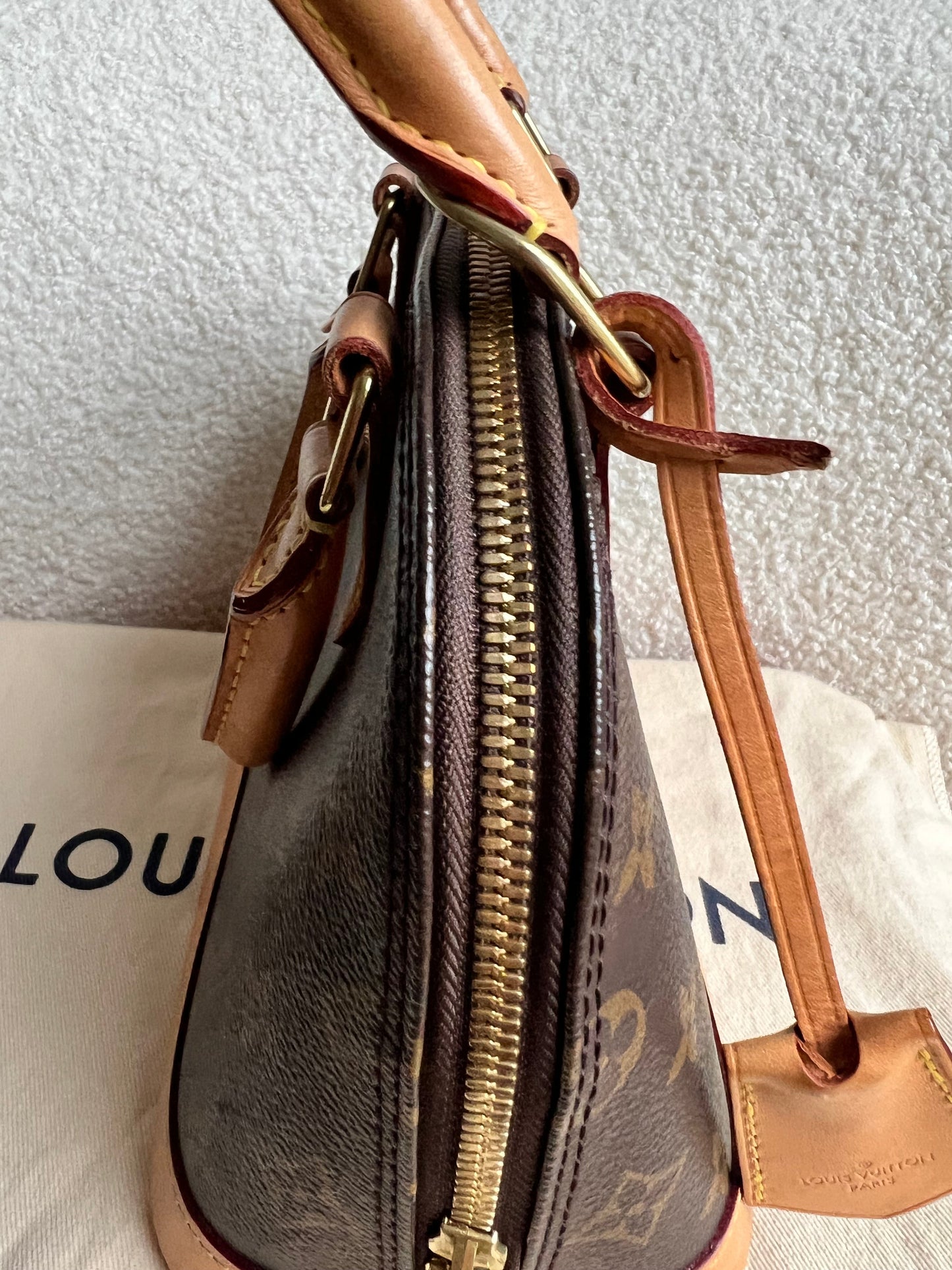 Louis Vuitton Alma BB Monogram (RRP £1,430)