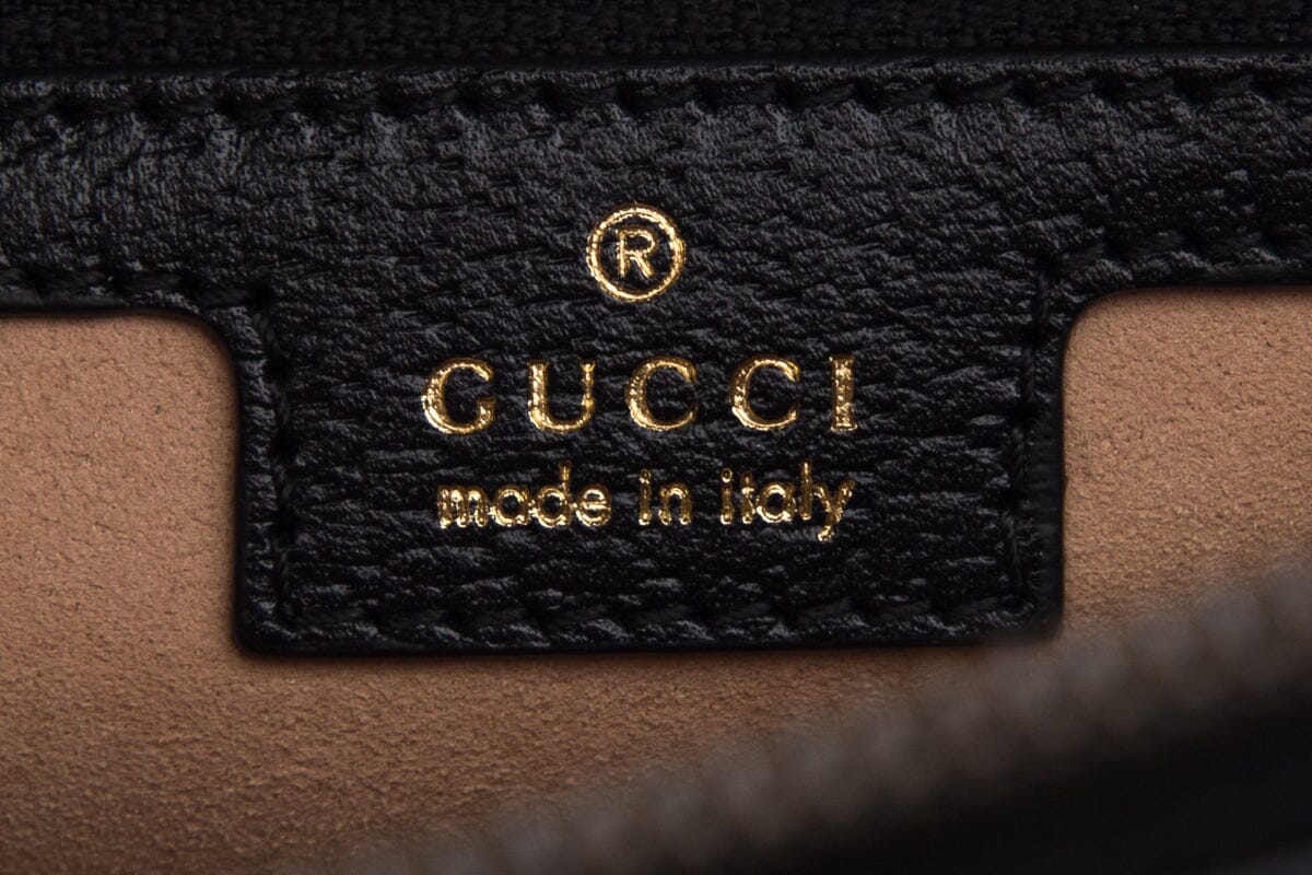 Gucci Calfskin Studded Maxi Diana Black Tote Bag Cuir