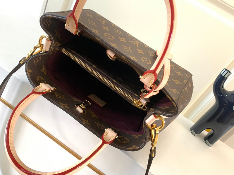 Alice Bags- Louis Vuittons  - 16299