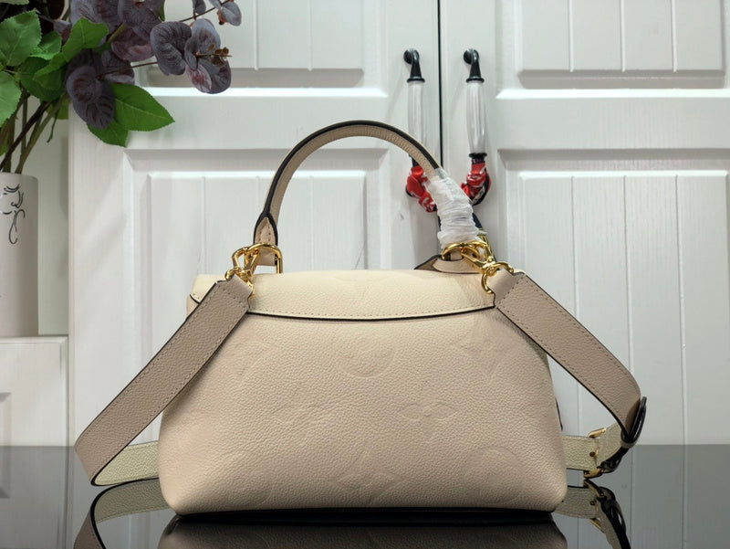 Alice Bags- Louis Vuittons  - 16726