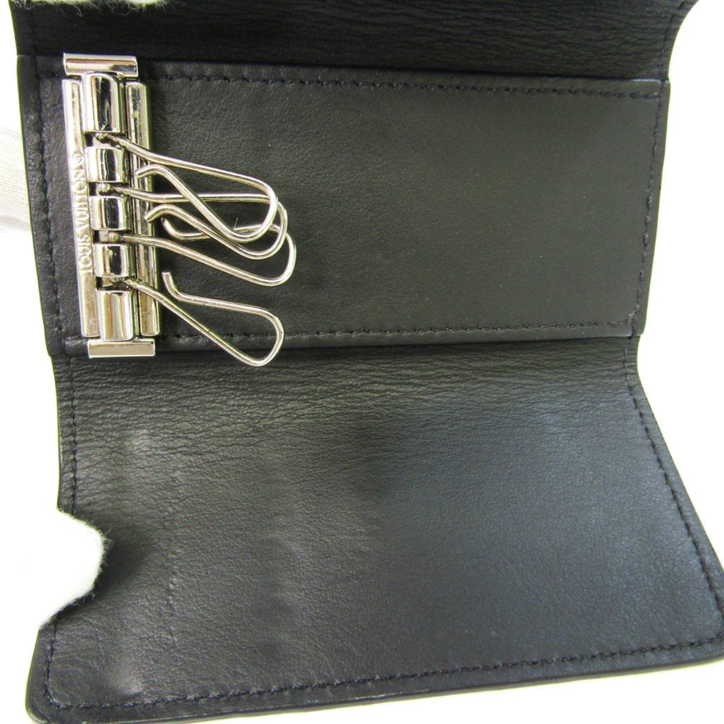 Louis Vuitton Black Leather Multicles 4 wallet accessories