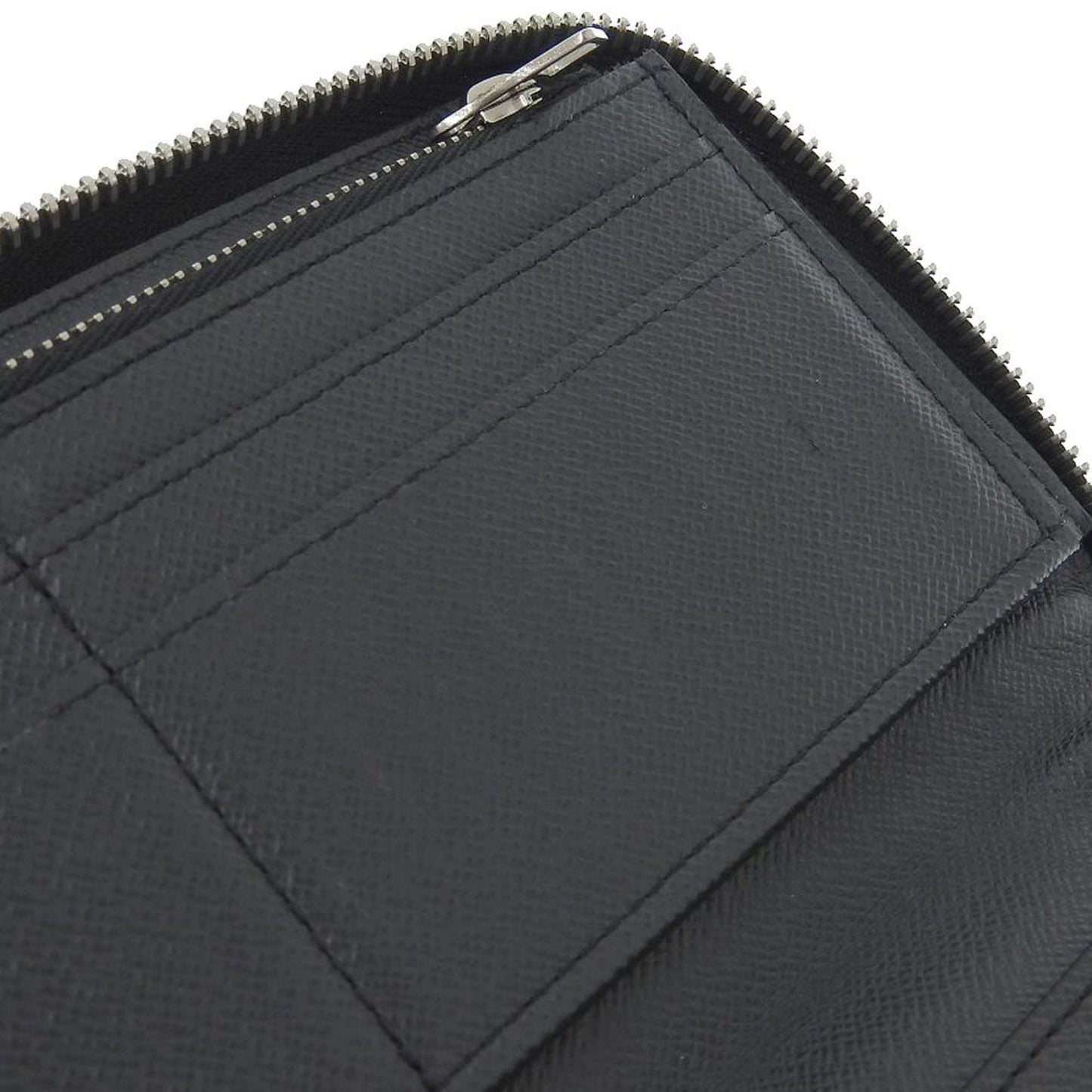 Louis Vuitton Black Leather Zippy Wallet Vertical wallet accessories