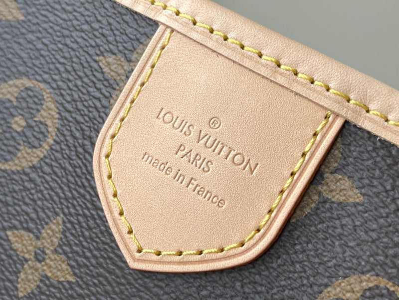 Alice bags- Louis Vuittons  - 16811