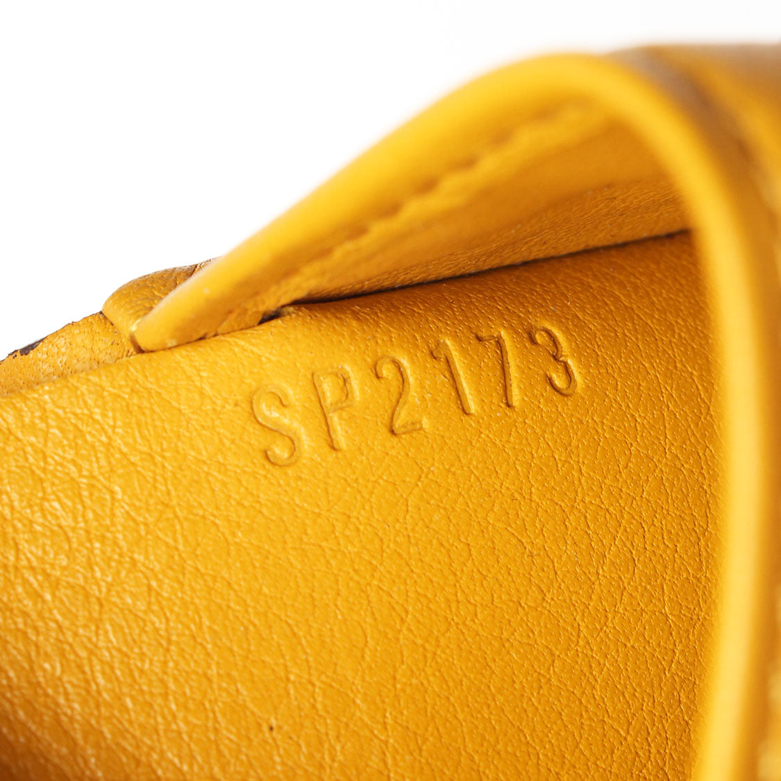 LOUIS VUITTON Epi Leather Bi-Fold Wallet