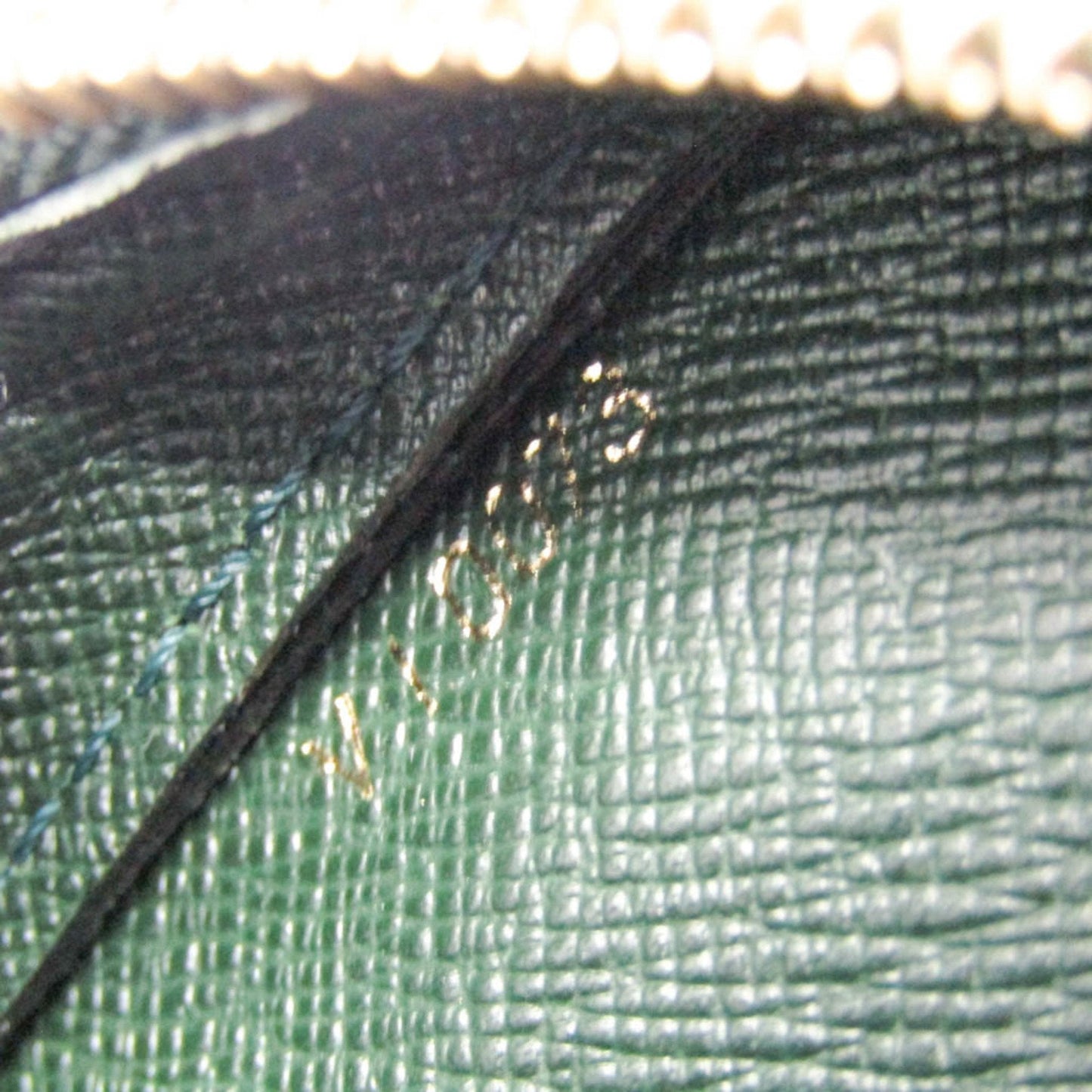 Louis Vuitton Green Leather Baikal clutch bag