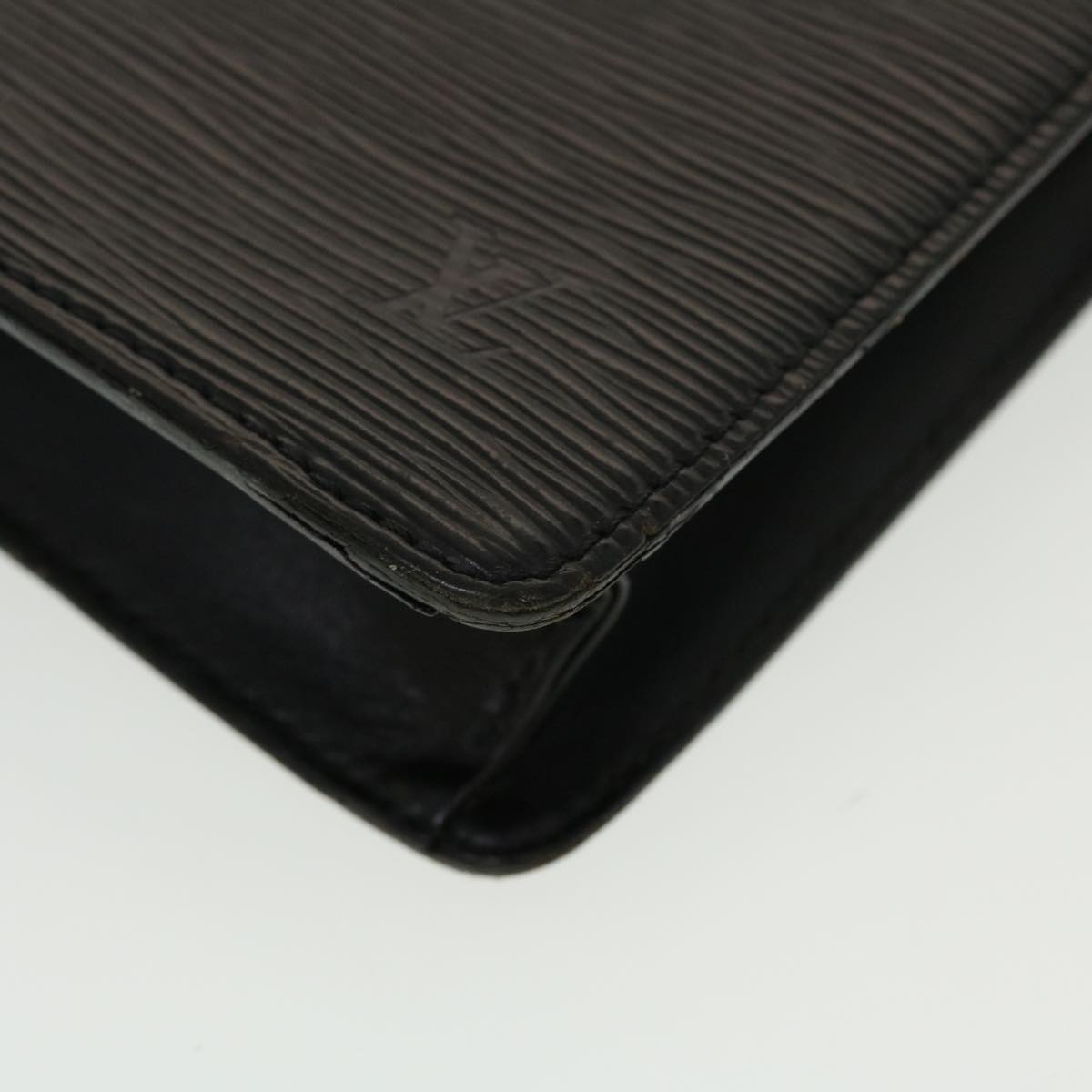 LOUIS VUITTON Epi Pochette Homme Clutch Bag Black M52522 LV  44943