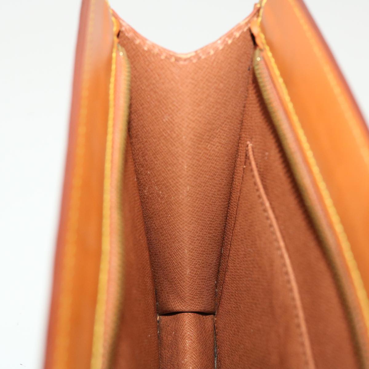 LOUIS VUITTON Epi Pochette Homme Clutch Bag Brown M52528 LV  44944