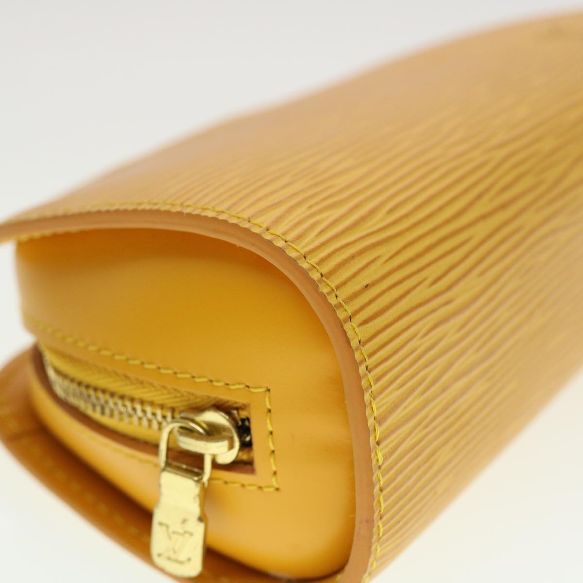LOUIS VUITTON Epi Dauphine PM Pouch Yellow M48449 LV  44949