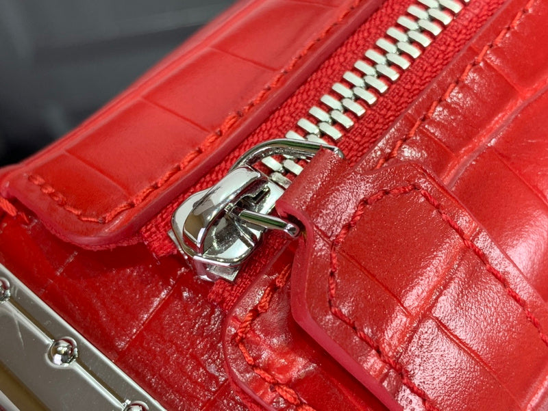 Alice bags - Louis Vuittons  - 15218