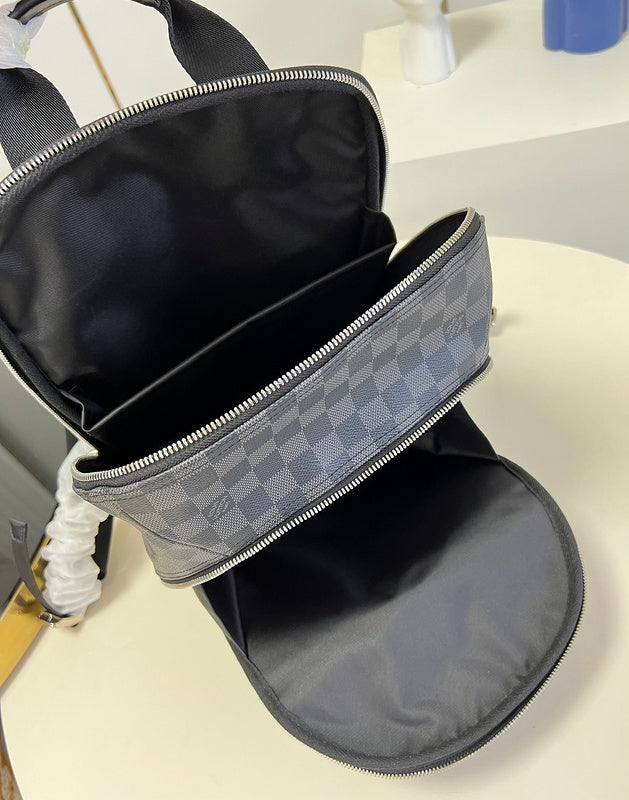 Alice Bags- Louis Vuittons  - 16465