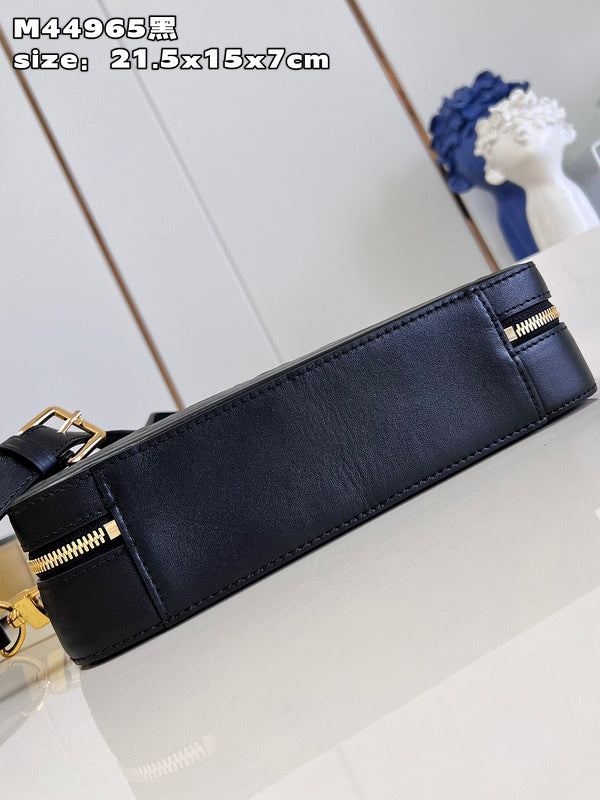 Alice bags - Louis Vuittons  - 15476