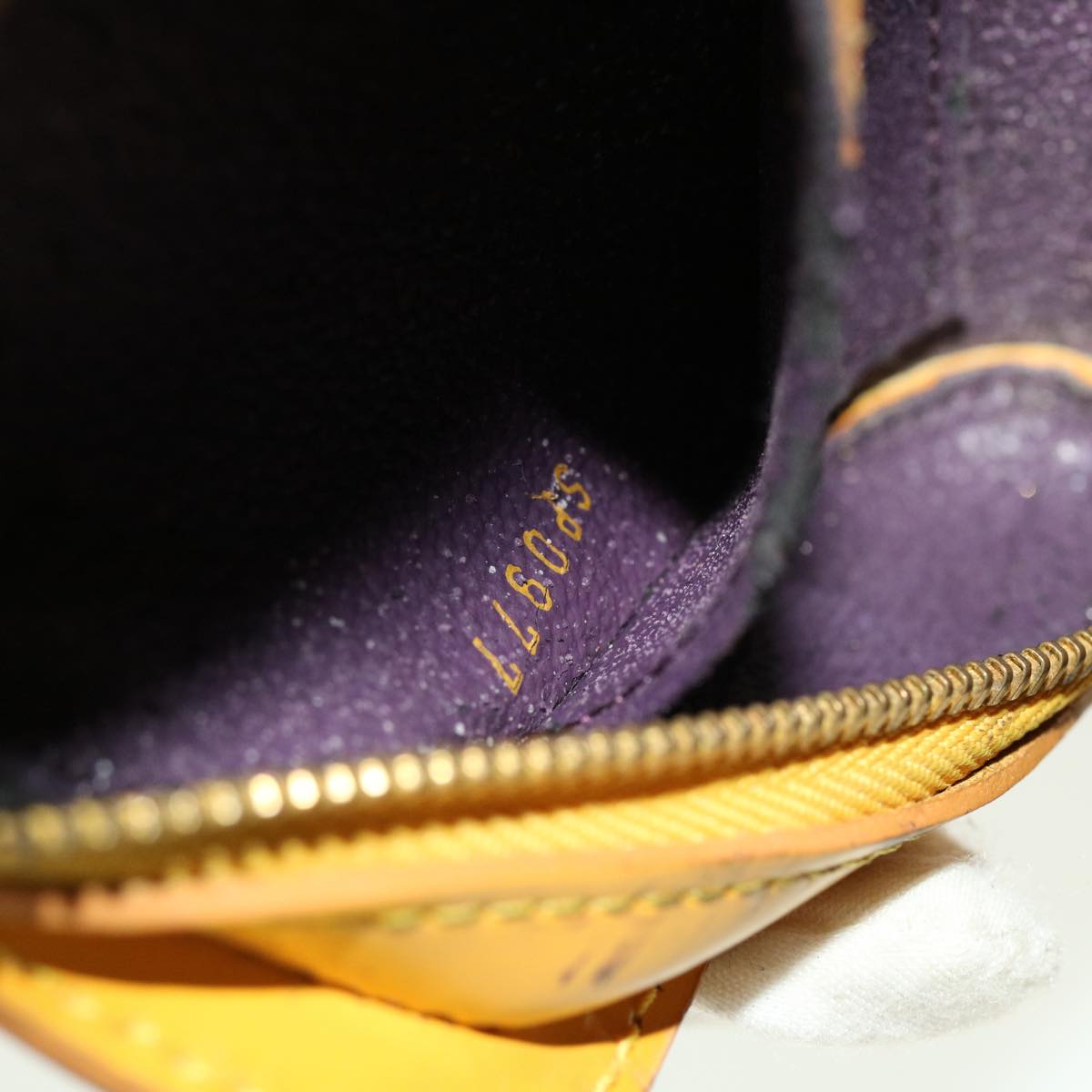 LOUIS VUITTON Epi Dauphine PM Pouch Yellow M48449 LV  45144