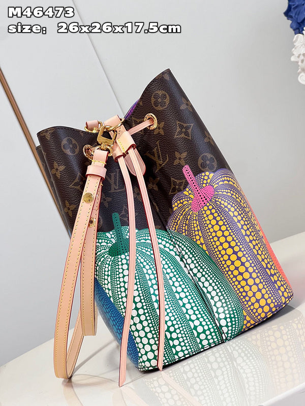 Alice bags - Louis Vuittons  - 15450