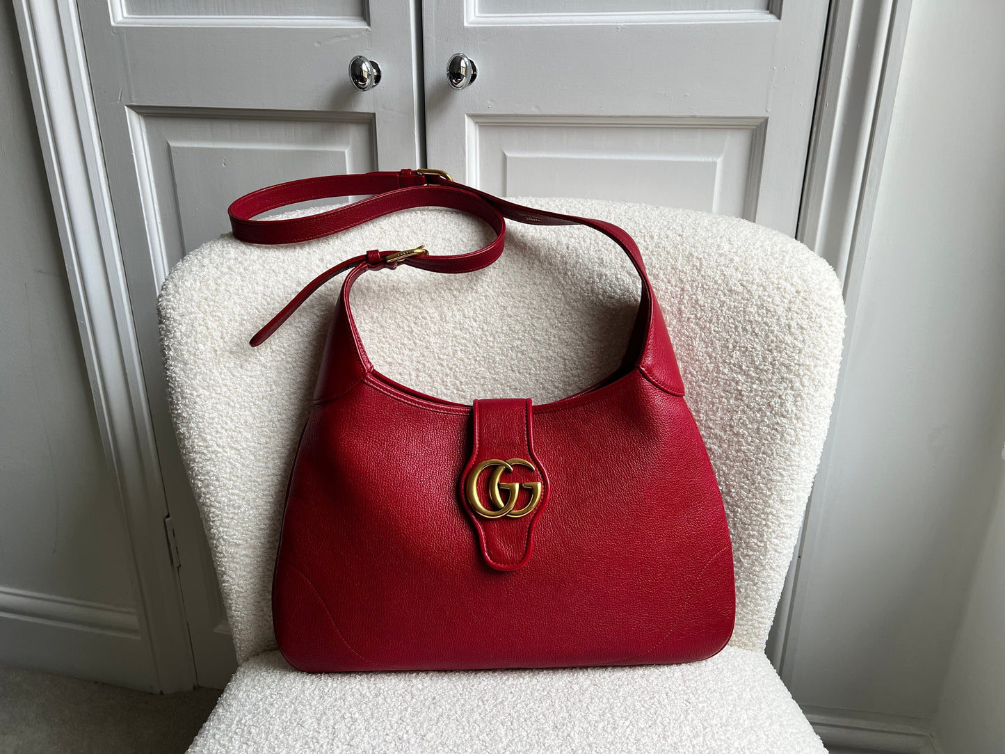 Gucci Red Large Aphrodite Shoulder Bag (RRP £1760)