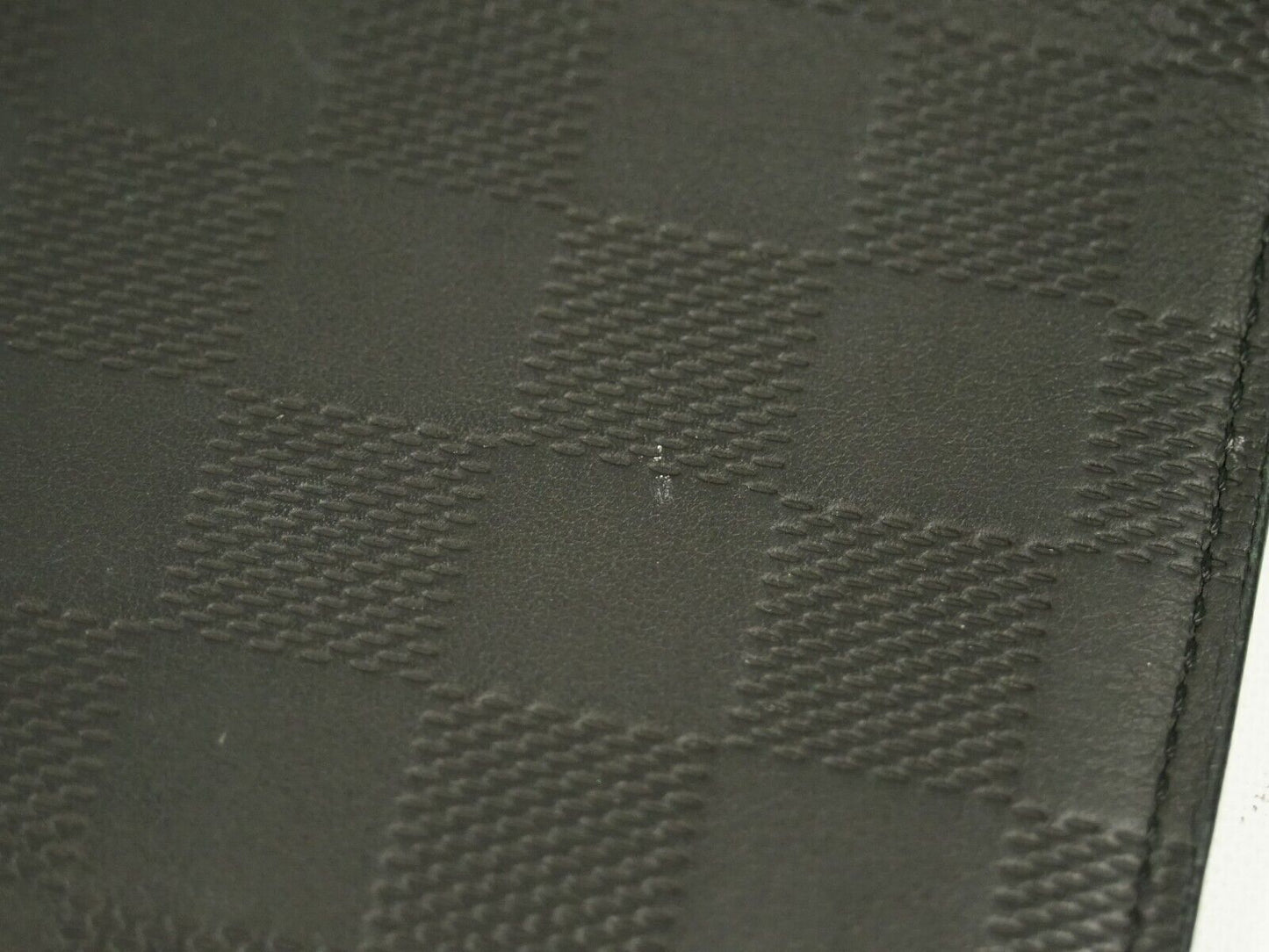 Louis Vuitton Black Leather Portefeuille Brazza wallet accessories