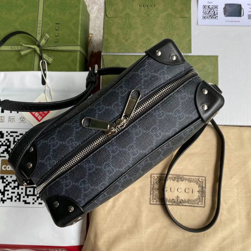 Gucci   Luxury Bags  992