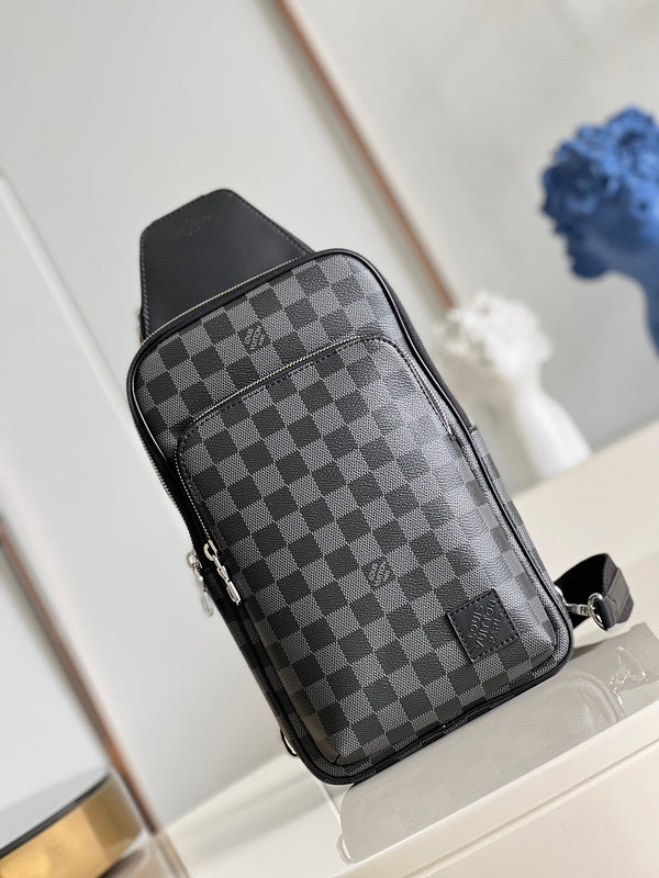 Alice Bags- Louis Vuittons  - 16265