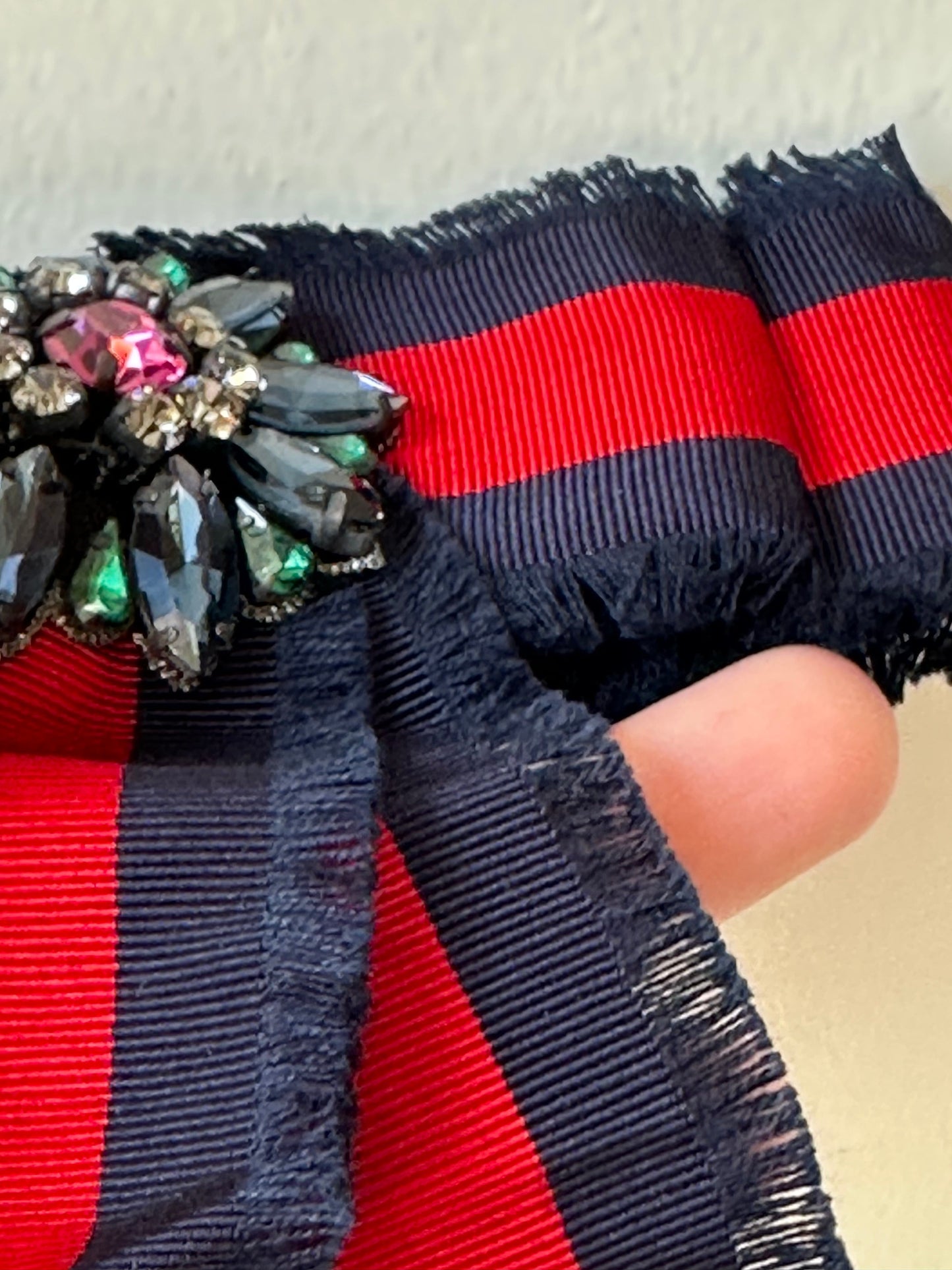 Gucci Bow Brooch in Red and Blue