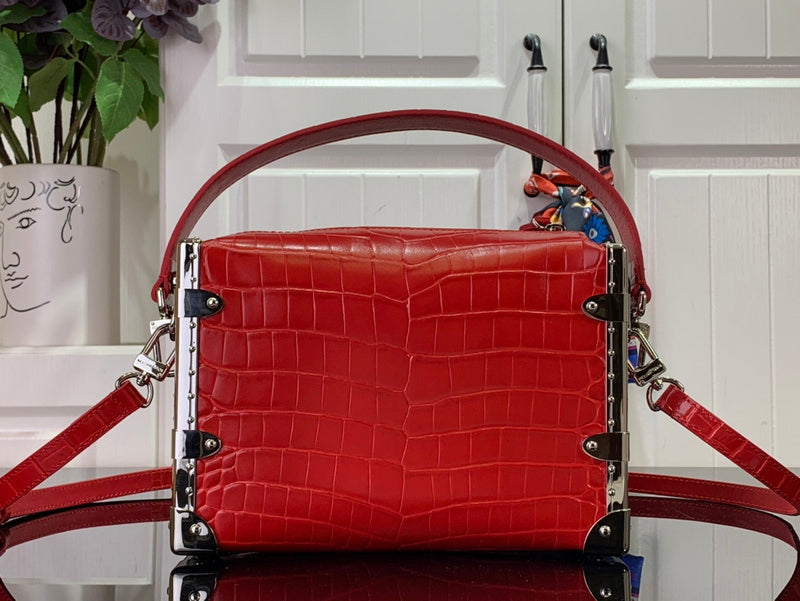 Alice bags - Louis Vuittons  - 15218