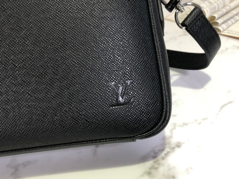 Alice Bags- Louis Vuittons  - 16011