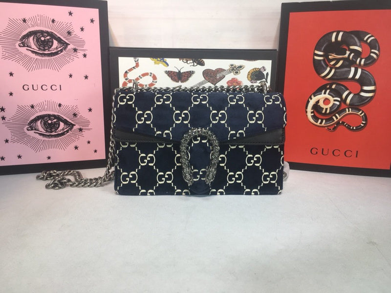 Gucci Bags - The Tote   301
