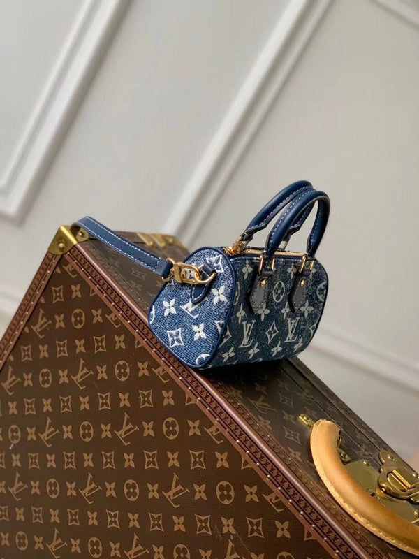 Alice Bags- Louis Vuittons  - 16611