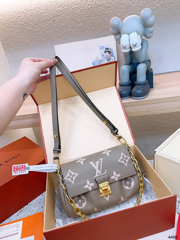 Alice bags - Louis Vuittons  - 14976