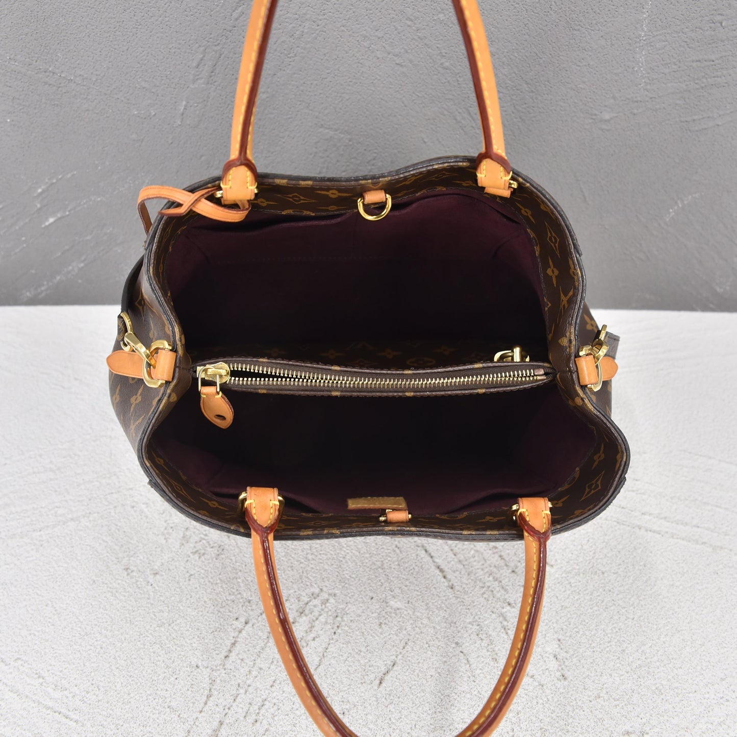 Louis Vuitton Brown Canvas Montaigne handbag bag