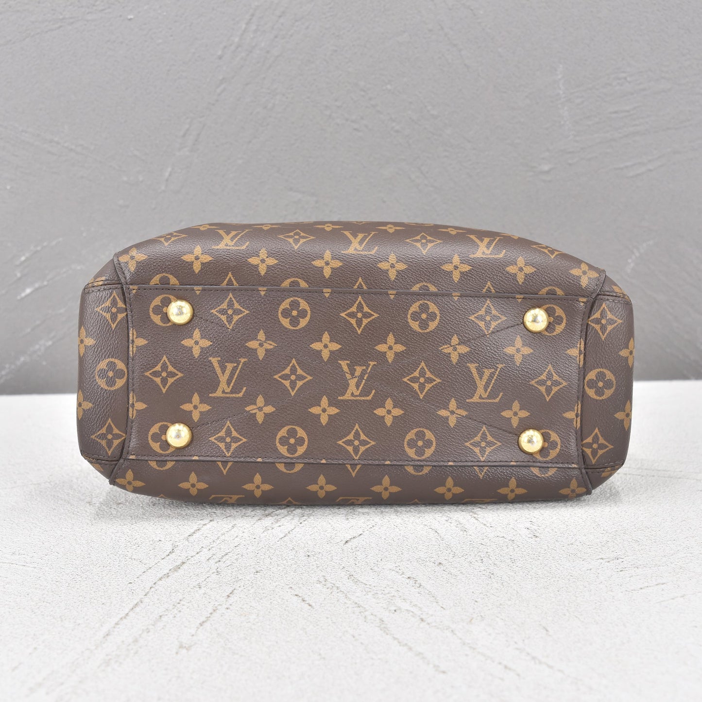 Louis Vuitton Brown Canvas Montaigne handbag bag