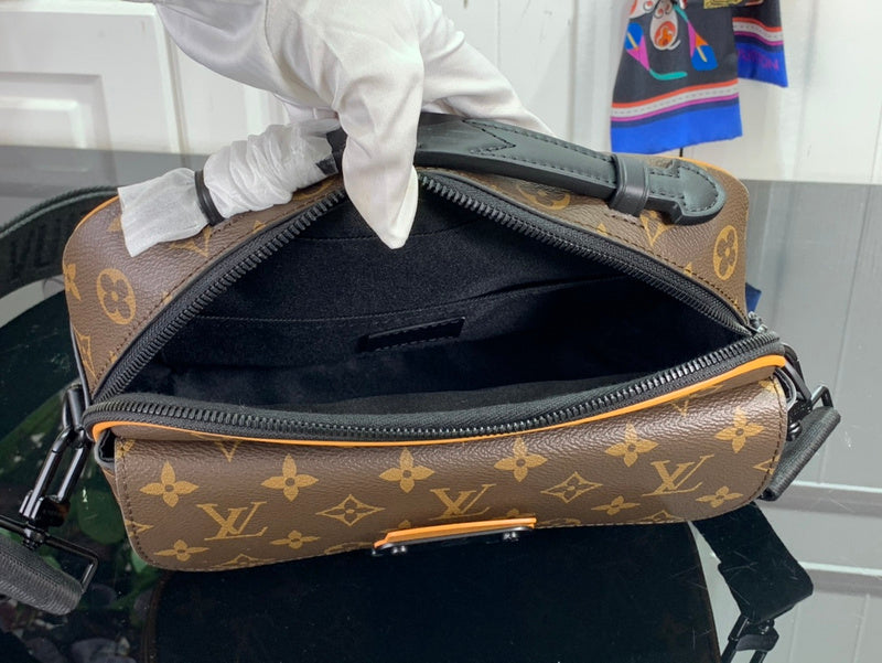 Alice bags - Louis Vuittons  - 15206