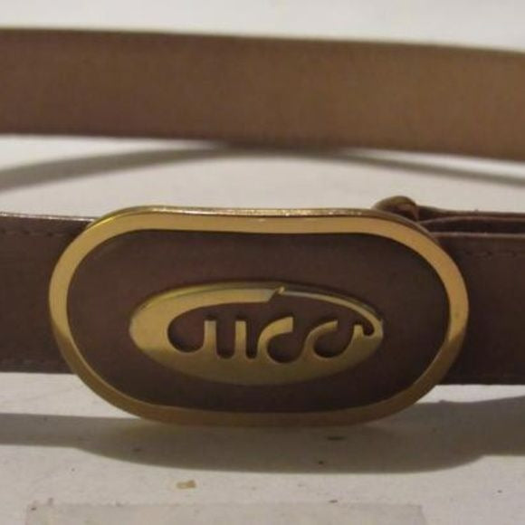 Gucci Vintage Brown Oval Cursive Logo