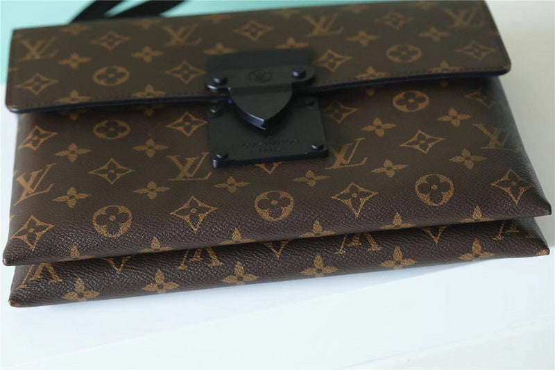Alice bags - Louis Vuittons  - 10550