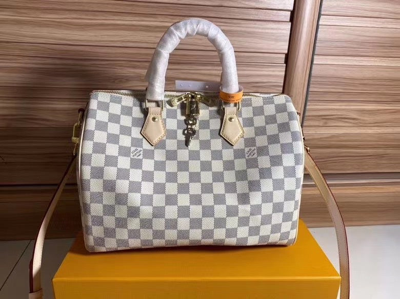 Alice bags - Louis Vuittons  - 9478
