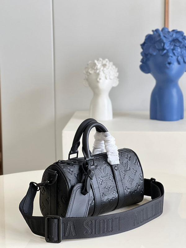 Alice Bags- Louis Vuittons  - 16420