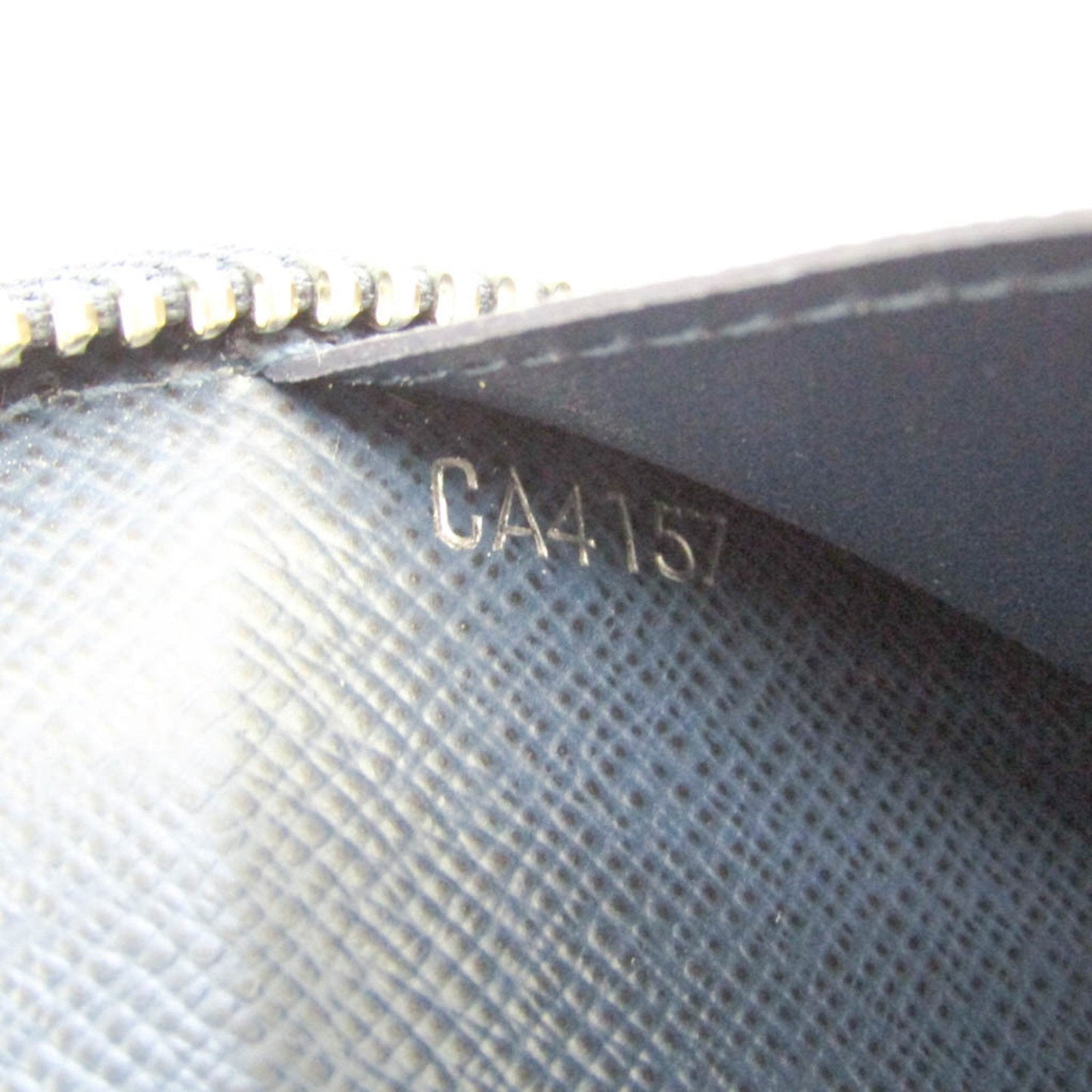 Louis Vuitton Black Leather Zippy organizer wallet accessories