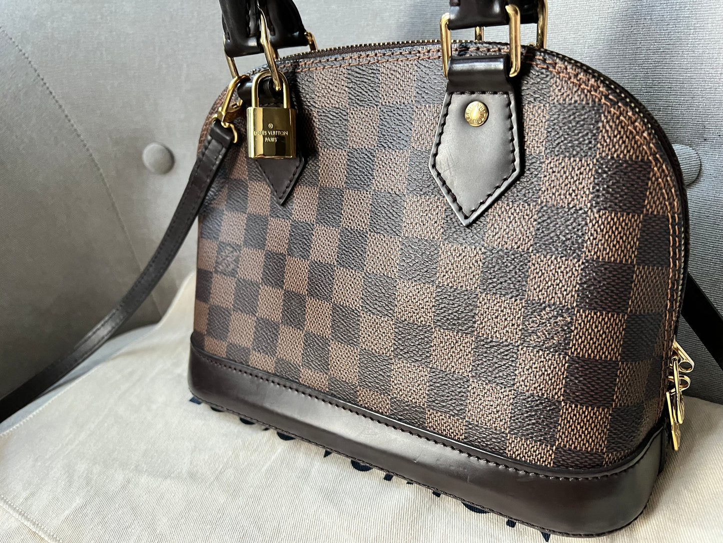 Louis Vuitton Alma BB Damier Ebene