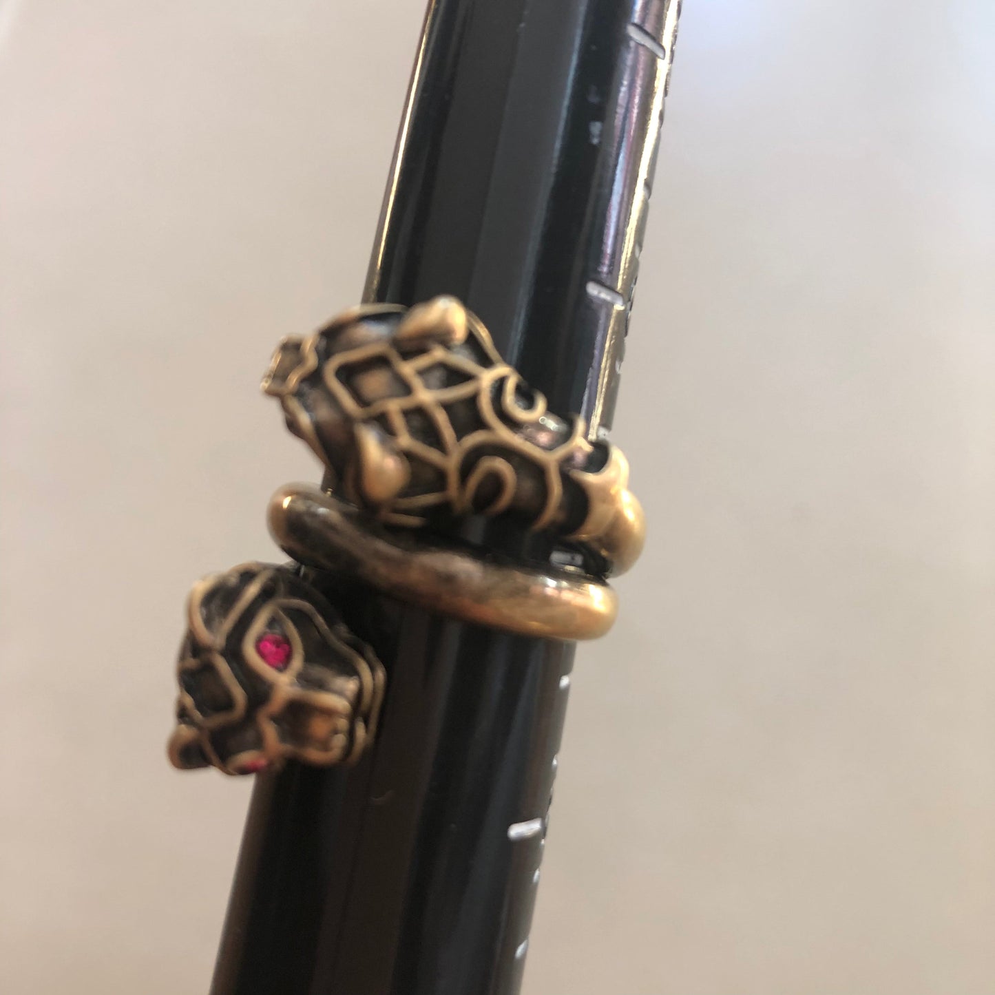 Gucci Double Feline Wrap Ring